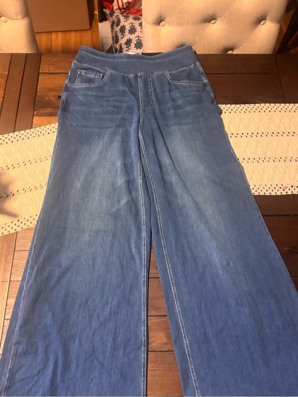 HALARA Wide-Leg Flare Jeans in Blue Wash Med Regular-NWT
